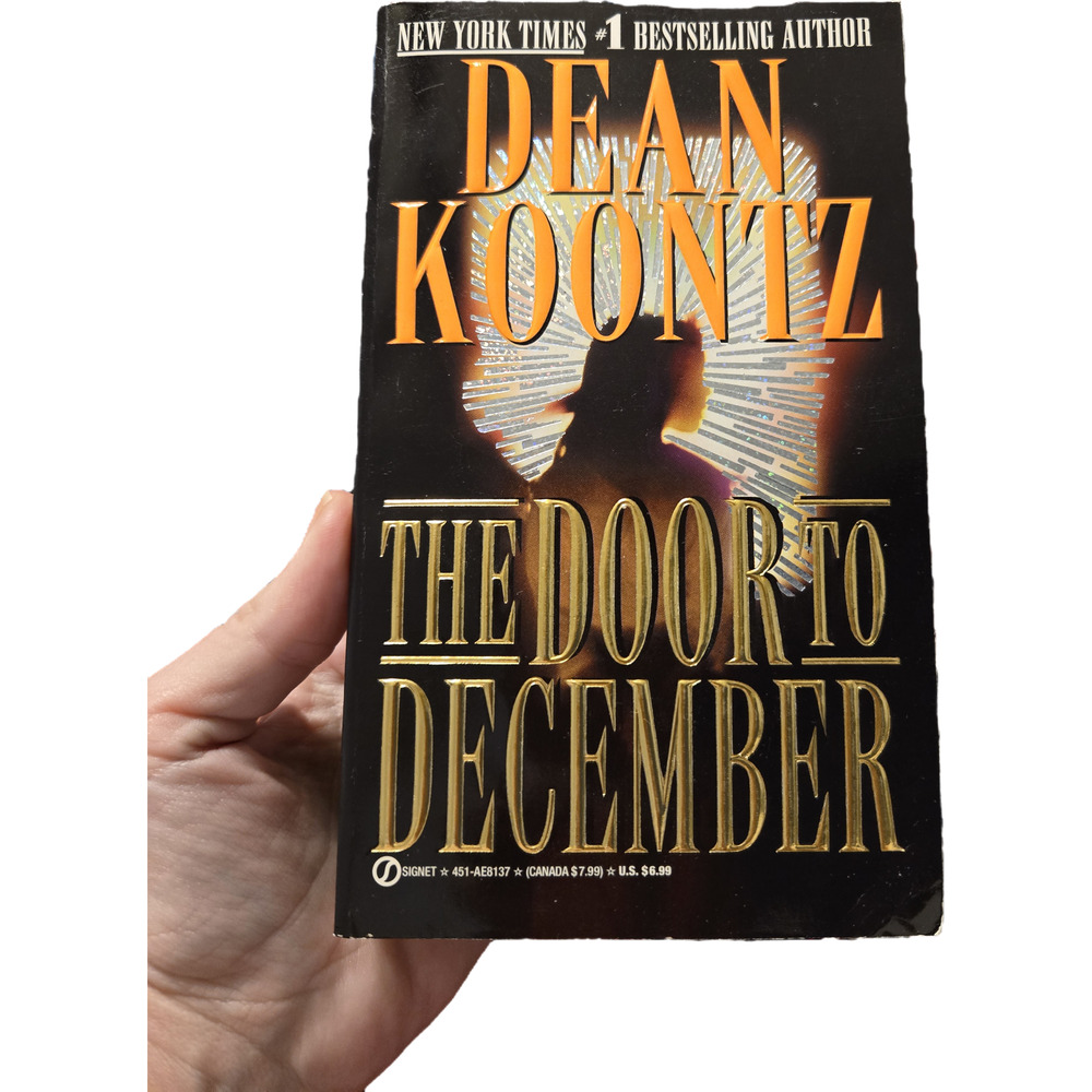 The door to December by Dean Koontz 0451181379 signet